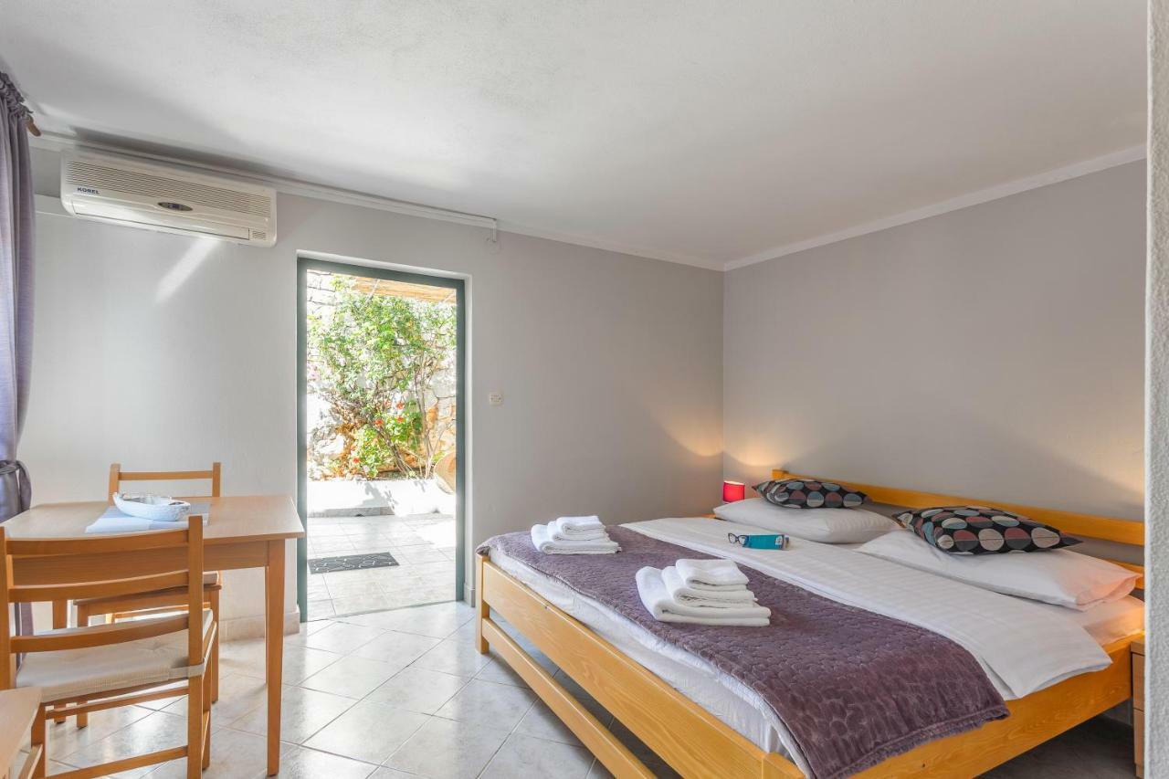 Golden Bay Hvar Хвар Экстерьер фото